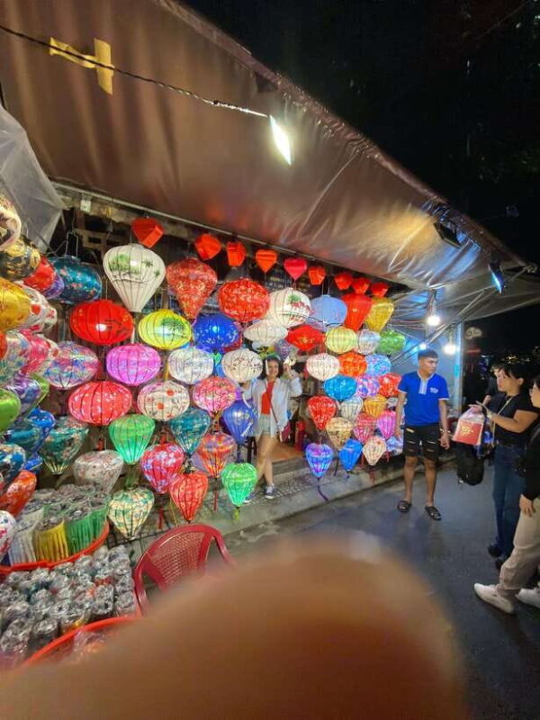 Lantern Boat Ride & Local Market Tour - Key Points