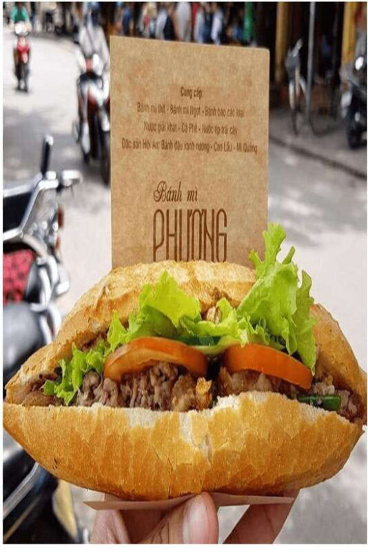 lantern-boat-trip-walking-local-food-tour