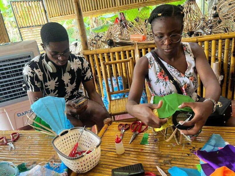lantern-making-class-with-hotel-pick-up-thanh-truc-lantern
