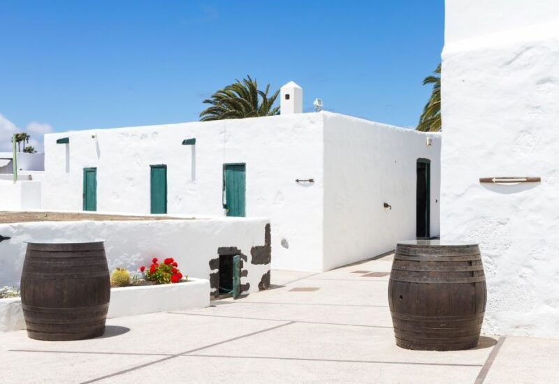 lanzarote-audio-guided-tour-of-the-el-grifo-wine-museum