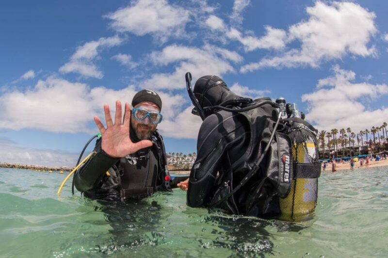 lanzarote-beginner-scuba-diving-from-the-beach
