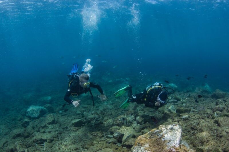 lanzarote-beginner-scuba-diving-from-the-beach