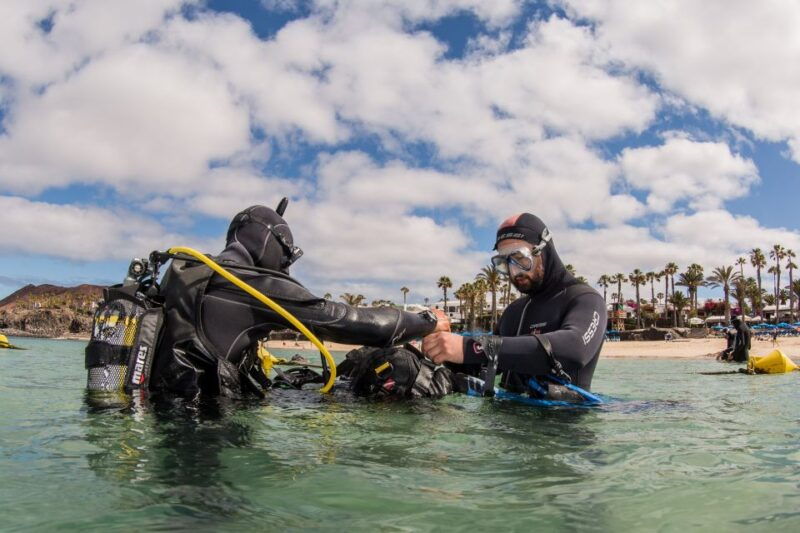 lanzarote-beginner-scuba-diving-from-the-beach
