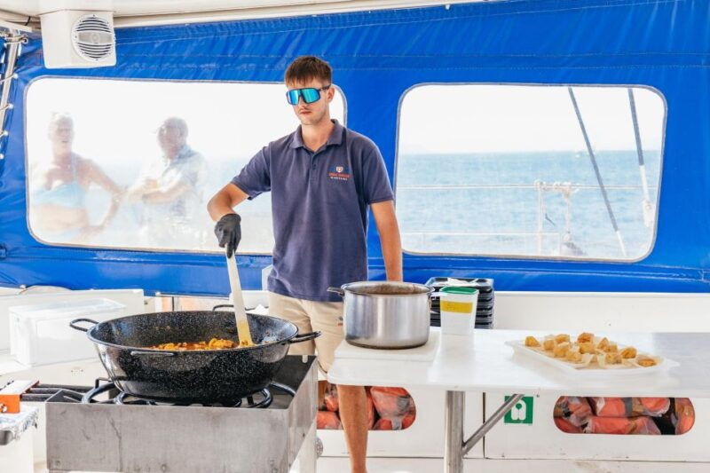 lanzarote-day-trip-to-the-papagayo-beaches-by-catamaran