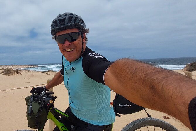 lanzarote-e-bike-tour-volcano-craters-scenic-vineyards