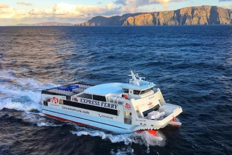 Lanzarote: Ferry to La Graciosa with Wi-Fi (free parking) - Practical Details and Cost-Effectiveness