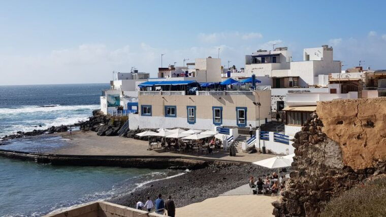 lanzarote-fuerteventura-return-ferry-ticket-with-bus