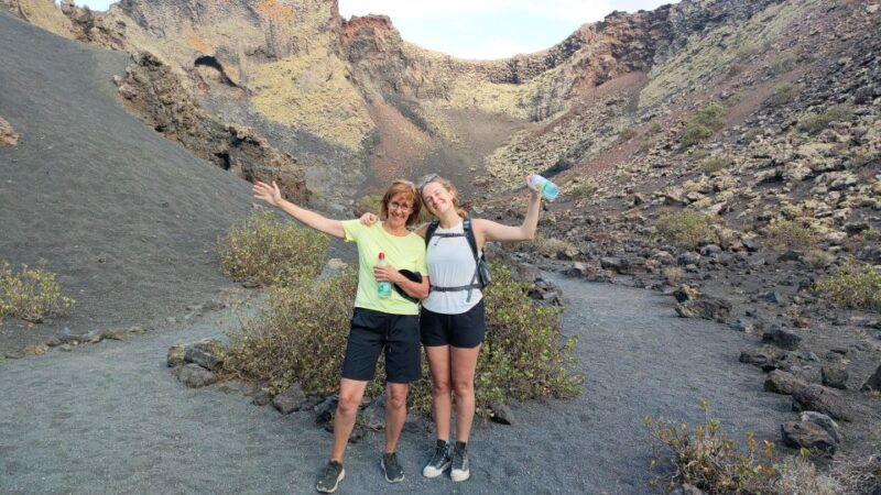 lanzarote-guided-ebike-tours-around-the-volcanoes