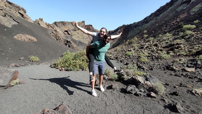 lanzarote-guided-ebike-tours-around-the-volcanoes