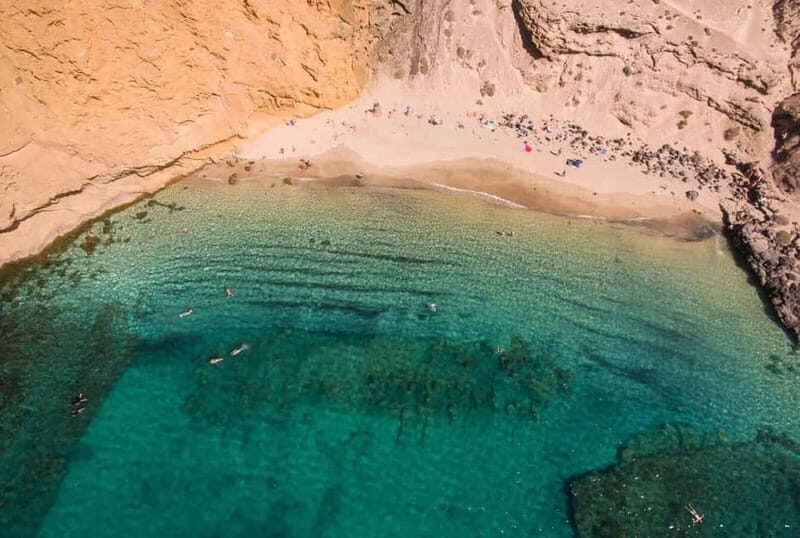 Lanzarote: La Graciosa Complete Jeep Tour with Beach Time - Discovering La Graciosa in Style