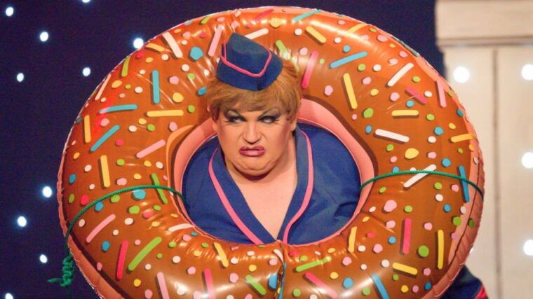 lanzarote-mht-music-hall-tavern-comedy-drag-dinner-show