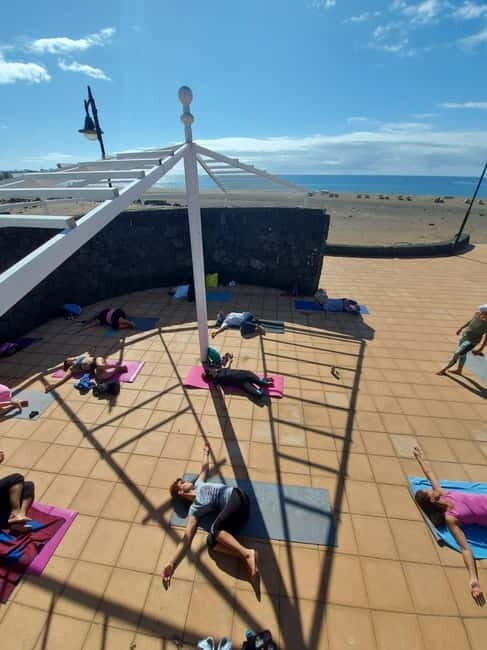 Lanzarote Outdoor Yoga Class with Ocean Views - Weather Considerations and What to Wear
