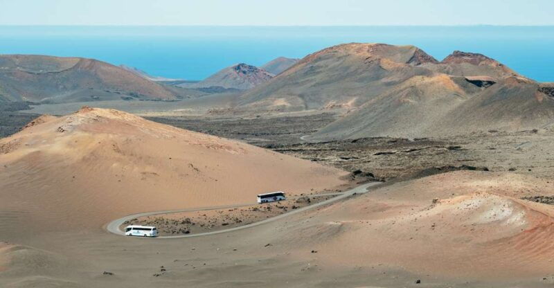 lanzarote-timanfaya-national-park-la-geria-tour