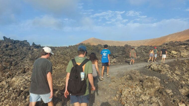 lanzarote-timanfaya-natural-park-trekking-tour