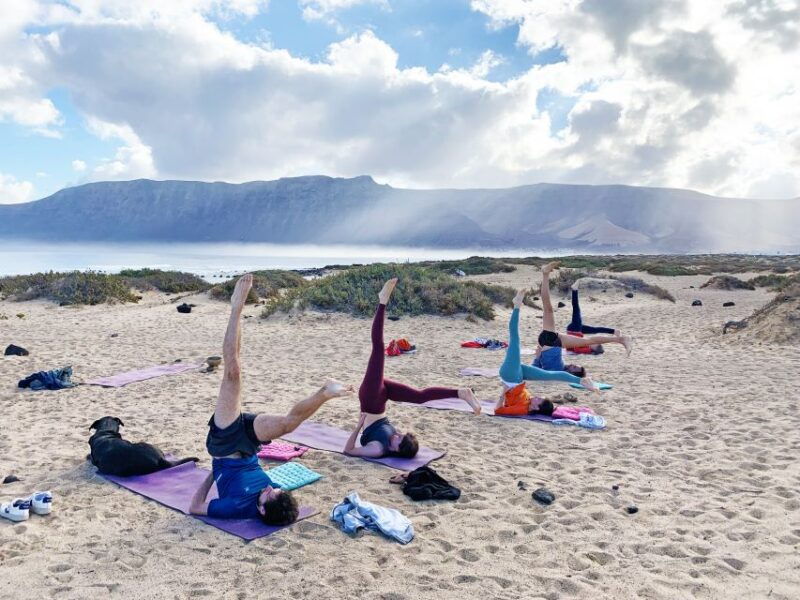 lanzarote-volcanic-yoga-session-with-ocean-views