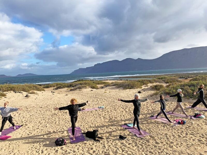 lanzarote-volcanic-yoga-session-with-ocean-views