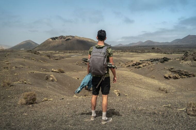 lanzarote-volcanos-of-timanfaya-and-caves-tour-with-lunch