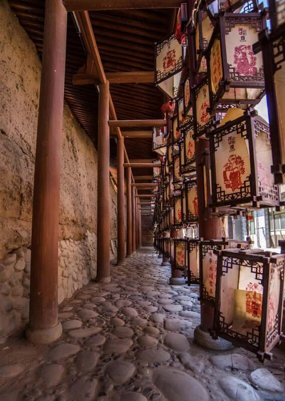 Lanzhou: Tianfu Sand Palace, Ink Danxia & Hekou Old Town - Key Points