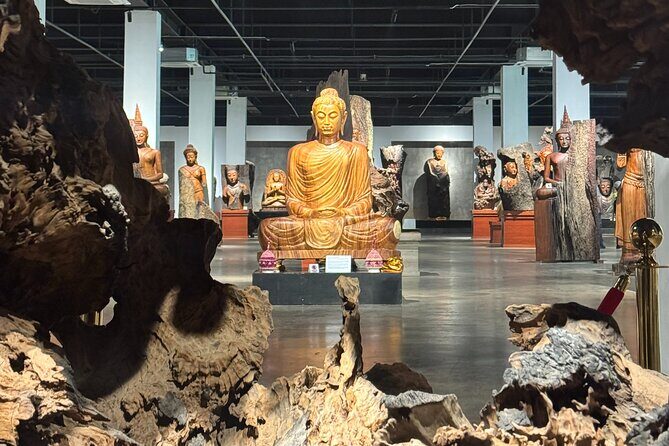 Lao Art Museum and City Explore with Lunch - Key Points