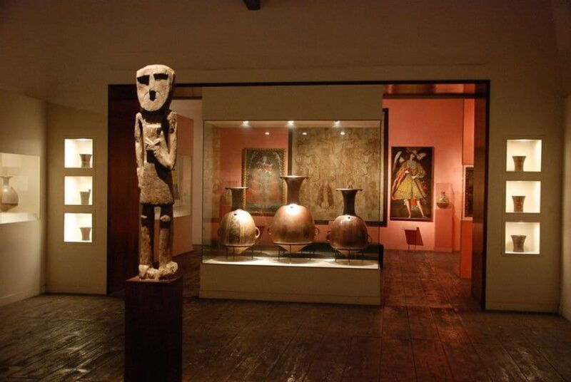 larco-museum-treasures-of-ancient-peru-with-pick-up