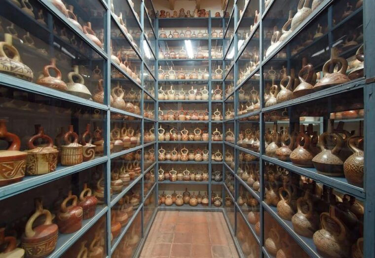 larco-museum-treasures-of-ancient-peru-with-pick-up