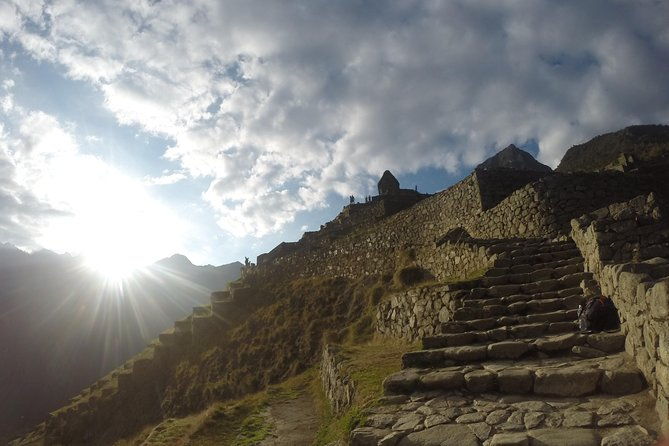 lares-trek-to-machu-picchu-4-day-tour