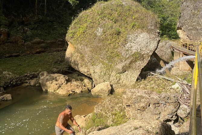 largest-natural-waterslide-river-hike-and-beach-tour-in-arecibo