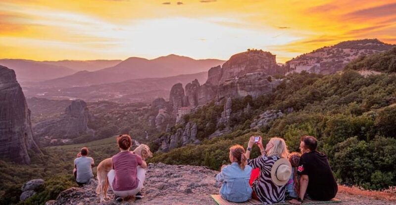 Larissa, to: Meteora private tour, from 1 to 17pax. - Authentic Experiences & Authenticity