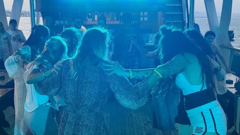 Larnaca: Party Sunset cruise - What to Expect from the Sunset Party Cruise