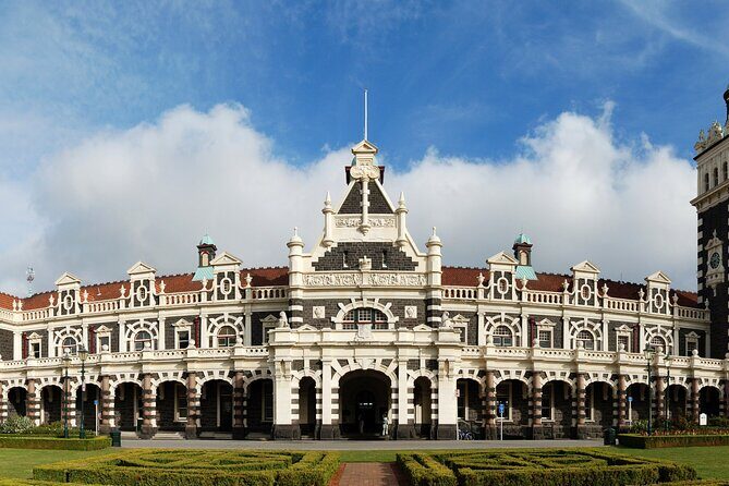 Larnach Castle & Otago Wildlife Cruise from Dunedin - Why This Tour Is Worth Considering
