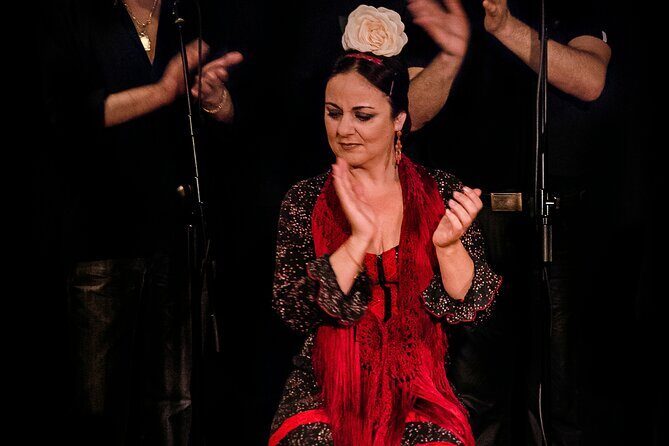 Las Carboneras Tablao Flamenco with Drink - Key Points  
