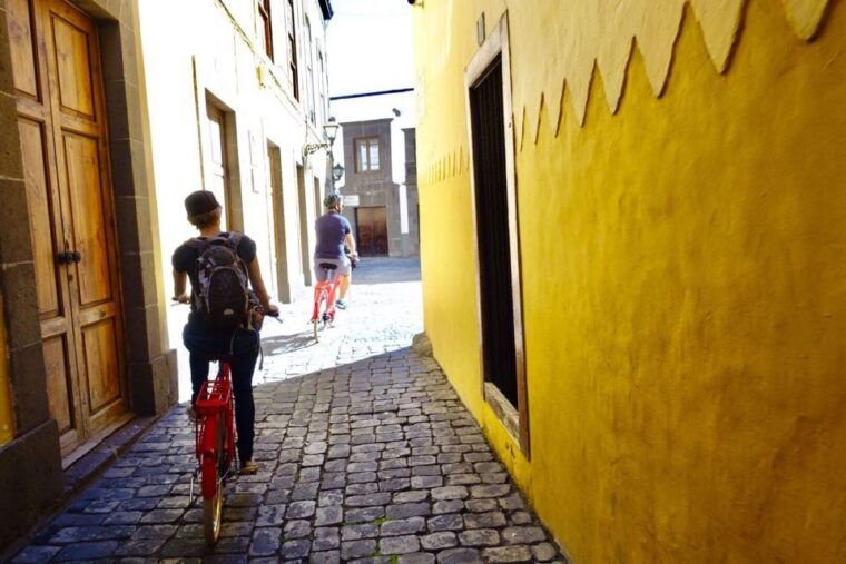 las-palmas-de-gran-canaria-guided-city-tour-by-bike