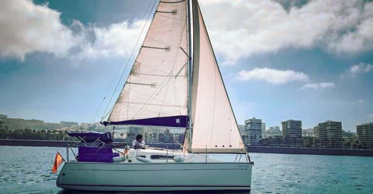 las-palmas-learn-to-sail-with-our-sailboat