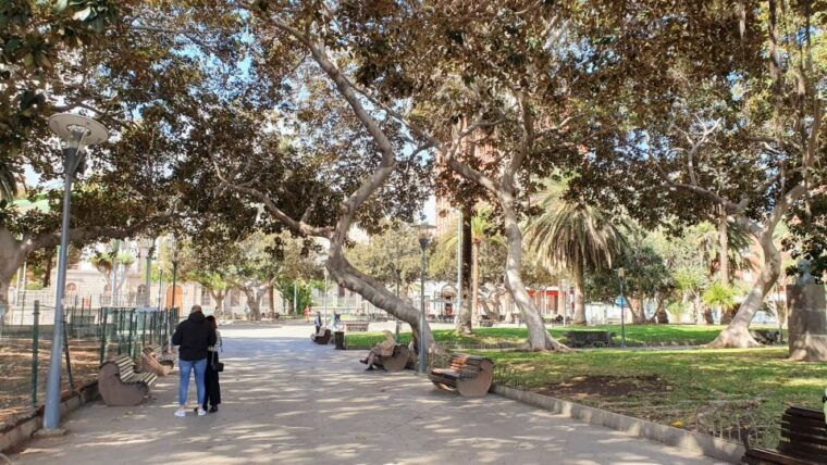 las-palmas-old-town-highlights-self-guided-walking-tour