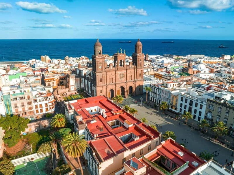 Las Palmas or Maspalomas: Contrasts tour of Gran Canaria - Transportation & Group Size