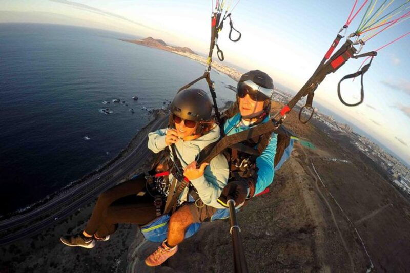 las-palmas-paragliding-tandem-flight-with-instructor