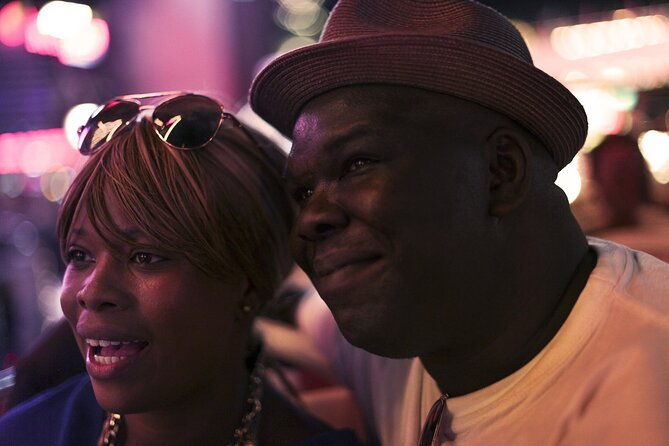 las-vegas-after-dark-night-tour-with-free-drink-21