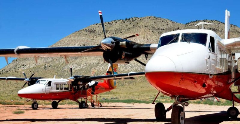Las Vegas: Antelope Canyon and Horseshoe Bend Airplane Tour - Overview of the Experience