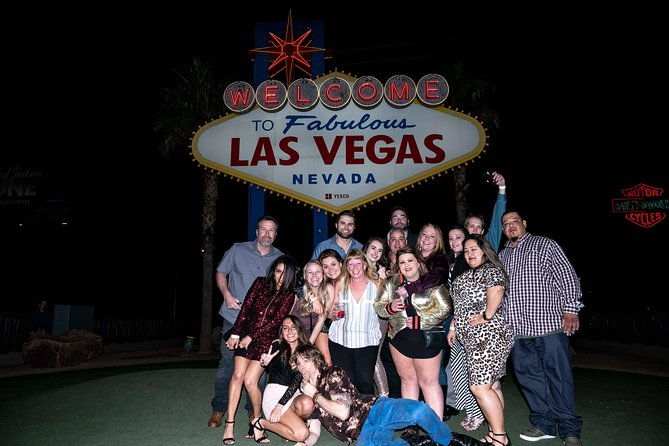 las-vegas-bachelor-bachelorette-strip-club-crawl-by-party-bus