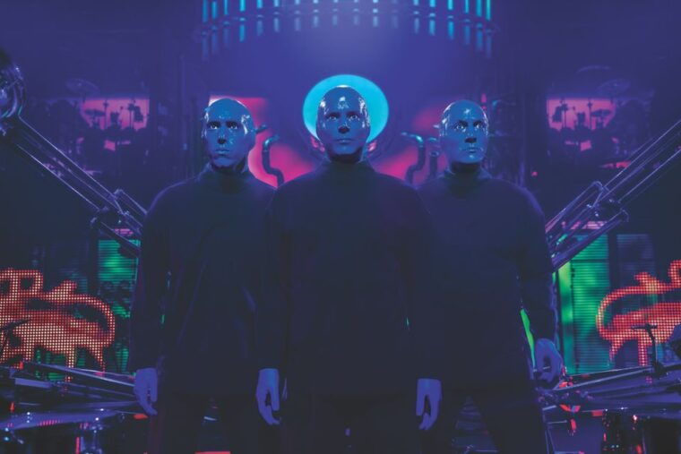 las-vegas-blue-man-group-show-ticket-at-luxor-hotel