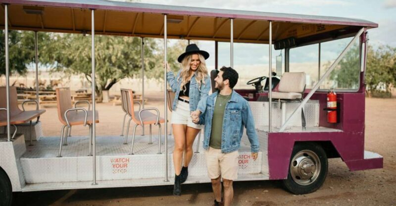 Las Vegas: Camel Safari Zoo Safari Tram Tour - Key Points