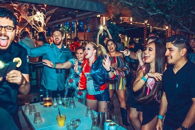 las-vegas-club-crawl-party-bus-tour