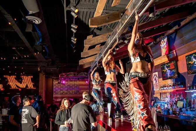 las-vegas-country-bar-crawl-by-party-bus-w-free-drinks