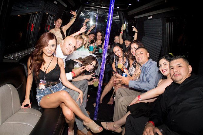 las-vegas-dayclub-or-nightclub-crawl-with-party-bus-experience