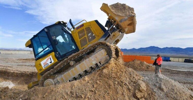 las-vegas-dig-this-heavy-equipment-playground