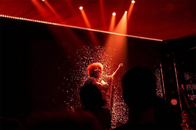 las-vegas-discoshow-at-the-linq-hotel