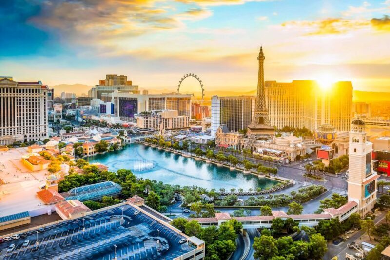 Las Vegas: Eiffel Tower Viewing Deck Entrance Ticket - The Experience from Reviews