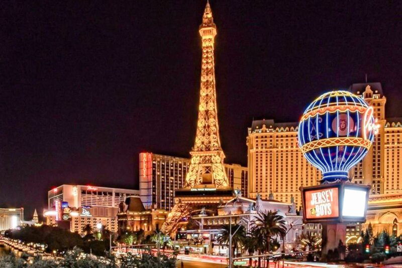 las-vegas-eiffel-tower-viewing-deck-entrance-ticket