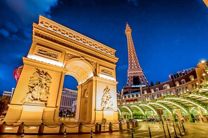 las-vegas-eiffel-tower-viewing-deck-entrance-ticket