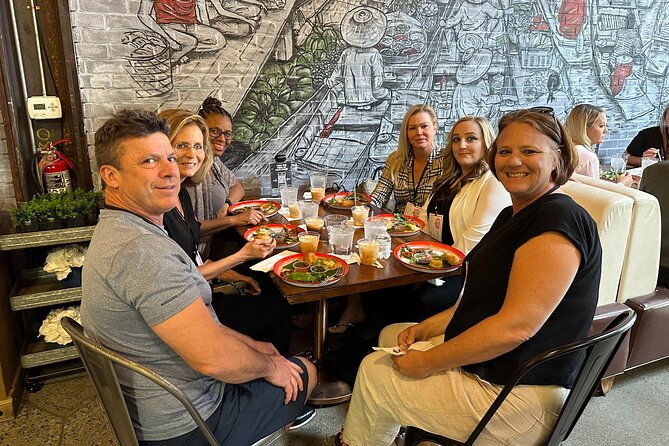 las-vegas-fremont-east-food-tour-by-taste-buzz